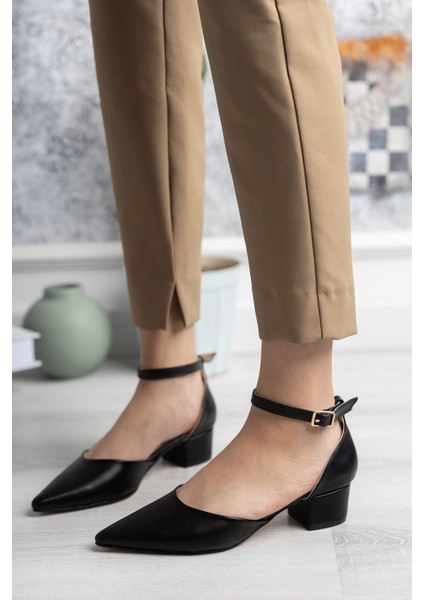 5 Punt Karnıyarık Siyah Cilt Stiletto