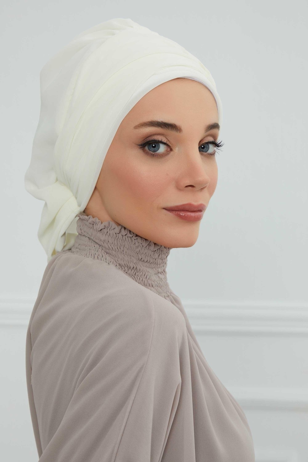 Aisha's Design Pileli Tasarım Şifon Hazır Türban,HT-107,HT-107,Kahverengi görsel 5