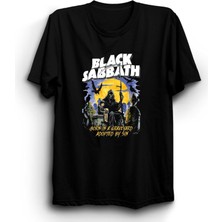The Fame Black Sabbath, Born In A Graveyard Rock Metal Grup Tişörtü