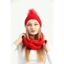 Elif İç Giyim Kadın  Triko Ponponlu Bere ve Örgü Boyunluk Set