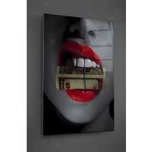 Taulart Kırmızı Rujlu Kadın Cam Tablo