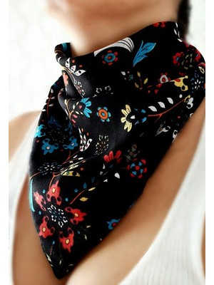 Petek Aksesuar Etnik Desenli Bandana Siyah