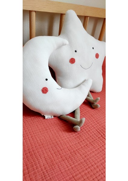 Sevimli Ay ve Yıldız Pamuklu Organik Bebek / Çocuk Odası Dekoratif Müslin Kırlent (2'li Set )