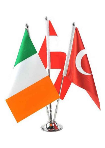 Masa Üstü Üçlü Bayraklar