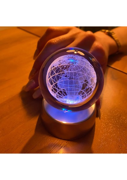 Dekoratif Renk Değiştiren Işıklı Dünya 3D Cam Küre