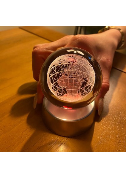 Dekoratif Renk Değiştiren Işıklı Dünya 3D Cam Küre fiyatları