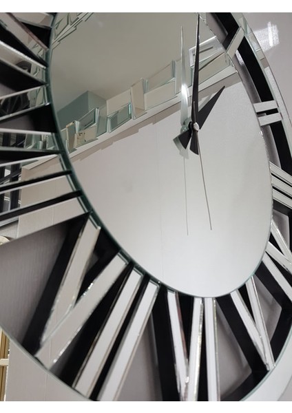 Circle Silver Model Gümüş Renk 60 Cm Dekoratif Aynalı Duvar Saati