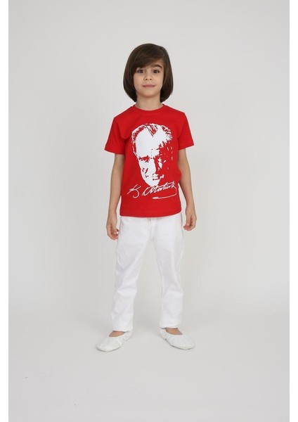 Erkek Çocuk 23 Nisan 29 Ekim Gösteri Kıyafeti Tişört Pantolon Alt-Üst Takım modelleri