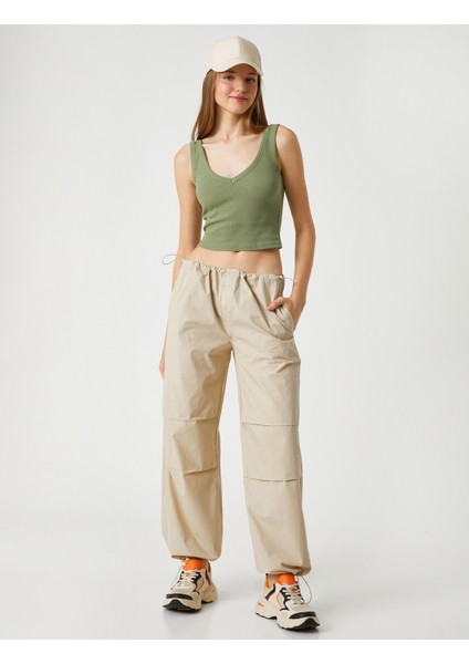Paraşüt Pantolon Cep Detaylı Beli ve Paçası Lastikli fiyatları