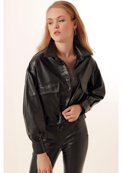 Kadın Siyah Düz Desenli Crop Suni Deri Ceket – %100 Polyester, Şık ve Rahat Günlük Tasarım modelleri
