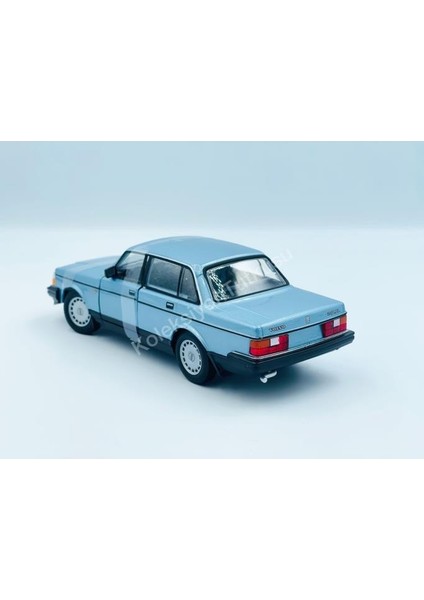 1/24 Volvo 240 Gl Model Araba Mavi fırsatları