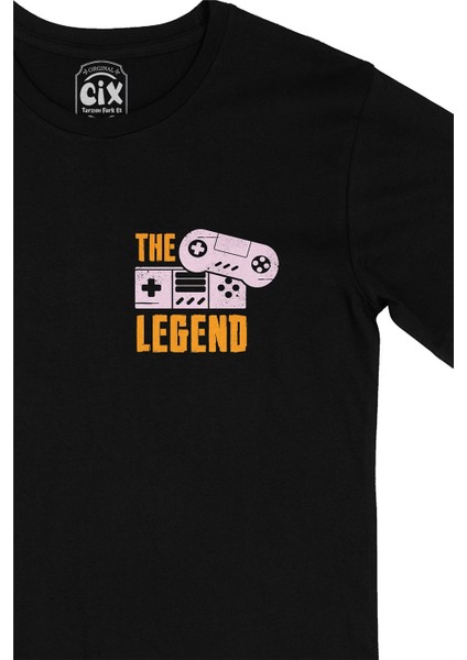 Cix Pembe The Legend Cep Logo Tasarımlı Siyah Tişört
