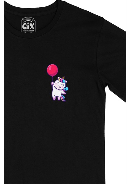 Bolonlu Unicorn Cep Logo Tasarımlı Siyah Tişört