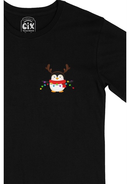 Cix Yılbaşı Pengueni Cep Logo Tasarımlı Siyah Tişört fiyatları