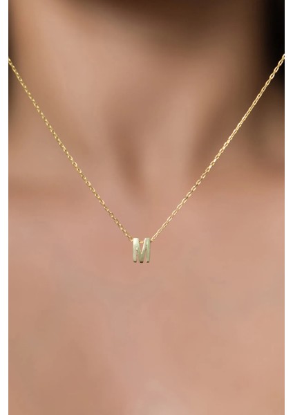 Gümüş Üç Boyutlu Harfli Kolye