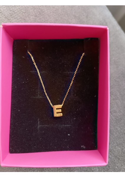 Gümüş Üç Boyutlu Harfli Kolye modelleri