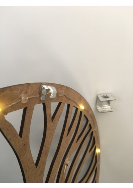 Yaşam Çiçeği Dekoratif LED Duvar Süsü Pilli Peri LED 30CM Mdf