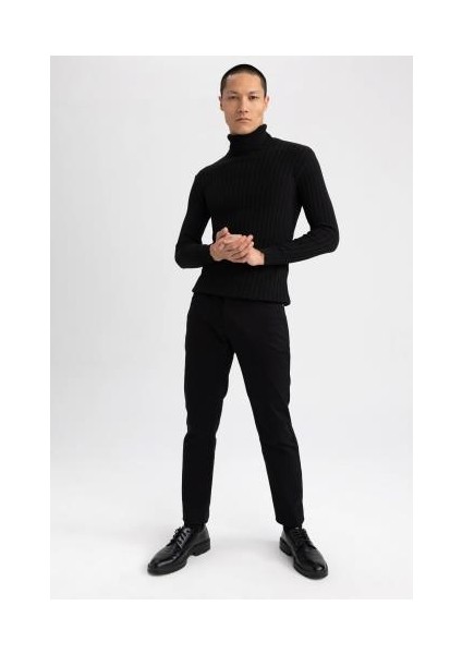 Regular Fit Boğazlı Triko Kazak Z9566AZ22AU fiyatları