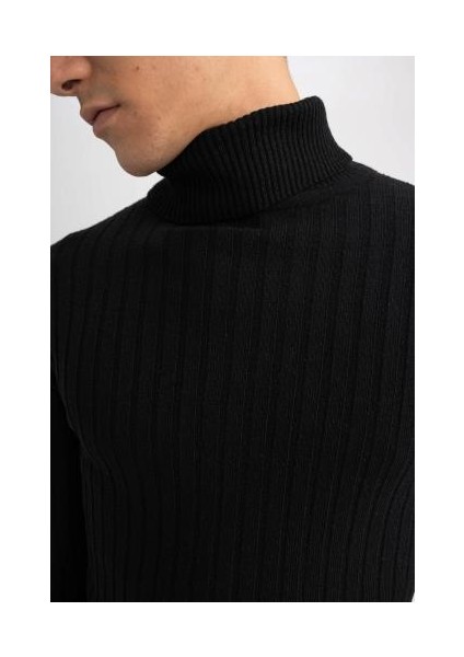 Regular Fit Boğazlı Triko Kazak Z9566AZ22AU indirimleri