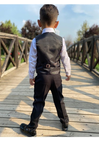 Siyah Beş Parça Erkek Çocuk Takım Elbise fırsatları