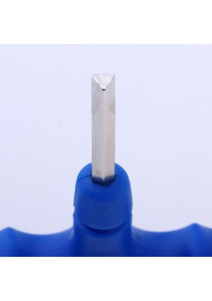 Sürücü İçin Üçgen Anahtar (Yurt Dışından) modelleri