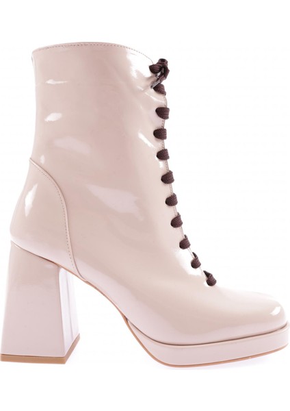 4065 Önden Bağcikli Yuvarlak Burun Kadin Topuklu Bot