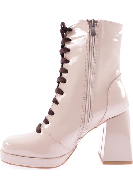 4065 Önden Bağcikli Yuvarlak Burun Kadin Topuklu Bot modelleri