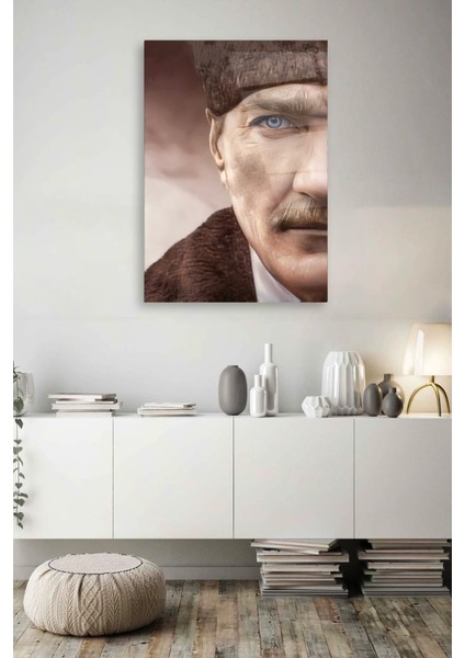 Atatürk Yarı Portre Renkli Cam Tablo