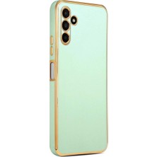 Musal Galaxy M23 Kılıf Kamera Korumalı Altın Kenar Tasarım Silikon