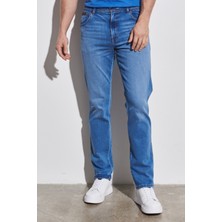 Wrangler Texas Slim Fit Dar Kesim Normal Bel Mavi Esnek Jean Kot Pantolon