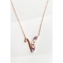 MorMajor Silver Italyan V Çiçekli Harf Gümüş Kolye