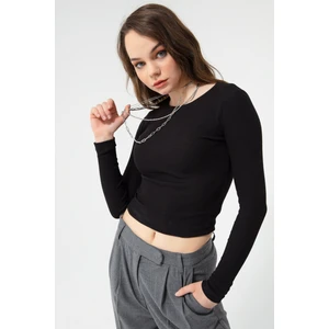 Kadın Siyah Fitilli  Uzun Kollu Crop Bluz