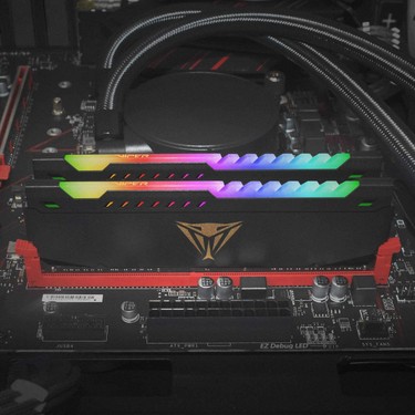 【光るメモリ】Patriot Viper Steel DDR4 8gb×2 PATRIOT Viper Steel 8GB Siyah 3200MHz CL16 DDR4 Single Kit Ram