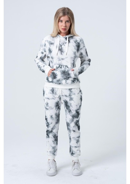 Kadın Batik Kapüşonlu Sweatshirt indirimleri