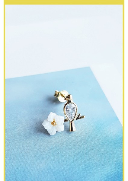 Ithal Tekli Kuş Manolya Gümüş Küpe - Sol