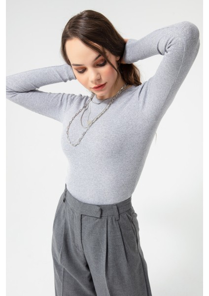 Kadın Gri Fitilli Uzun Kollu Crop Bluz