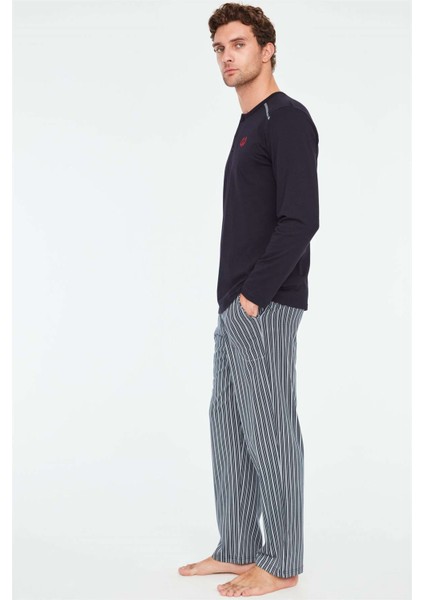 - Erkek Lacivert Battal Pijama Takımı