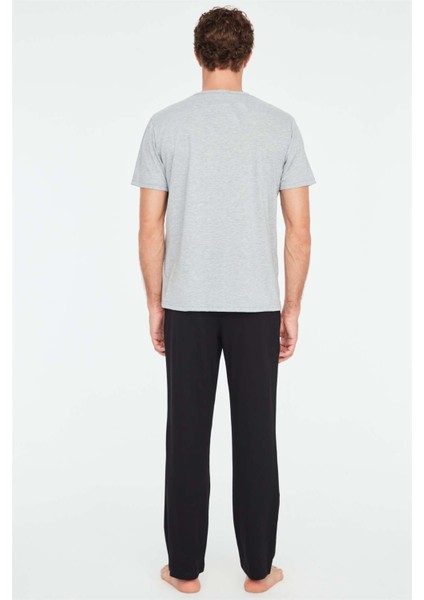 - Erkek Gri Melanj Yuvarlak Yaka Pijama Takımı modelleri