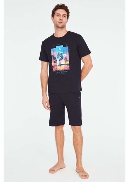 - Erkek Lacivert T-Shirt Şort Takımı