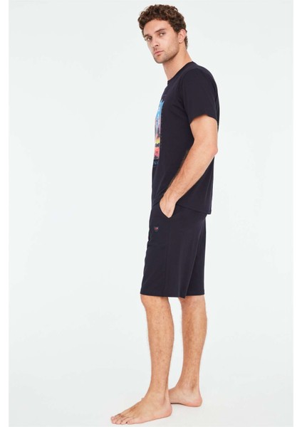 - Erkek Lacivert T-Shirt Şort Takımı