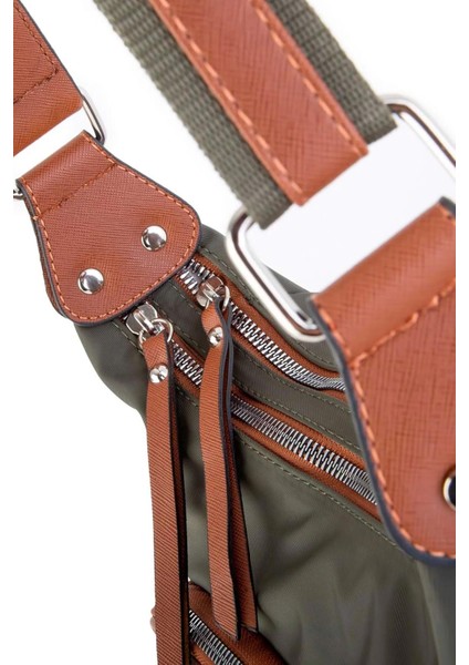 Kadın 4 Bölmeli Ayarlanabilir Uzun Çapraz Saten Su Geçirmez Omuz Çantası modelleri