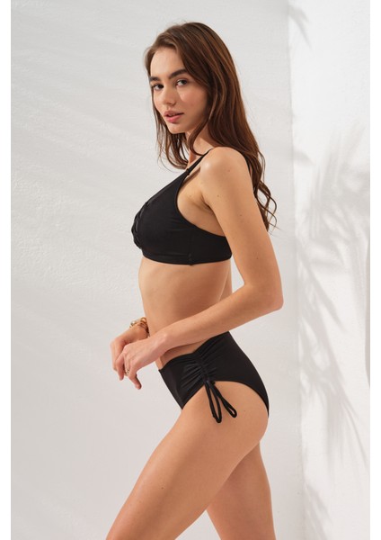 Rhode Bantlı Toparlayıcı Bikini Takım Siyah 231237 modelleri