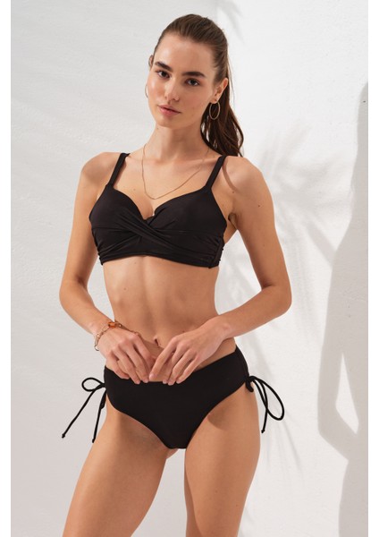 Sole Kaplı Toparlayıcı Bikini Siyah 231229