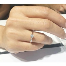 Lois Diamond 0.40 Ct D Vs Pırlanta Tektaş Yüzük