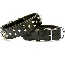 Doggie Konforlu El Yapımı Çivili Köpek Boyun Tasması