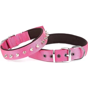 Konforlu Dokumadan El Yapımı Çivili Köpek Boyun Tasması