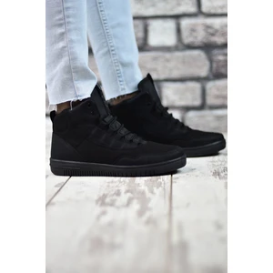 Siyah Erkek Sneaker Bot – 1. Sınıf Malzeme, Kaymaz ve Ortopedik Taban, Koku ve Ter Önleyici Astar
