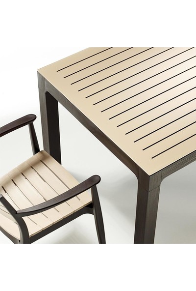Novussi Regnum Bahçe Seti - 6 Sandalye + 1 Camlı Masa Takımı Kappuçino/kahve