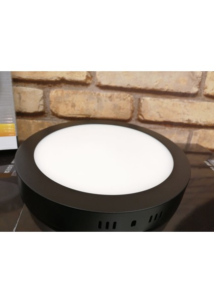 18 W Sıva Üstü LED Spot Armatür Siyah Kasa Beyaz Işık