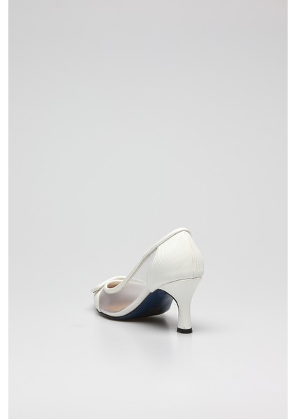 Plus Beyaz Çizgili Kadın Klasik Ayakkabı fırsatları